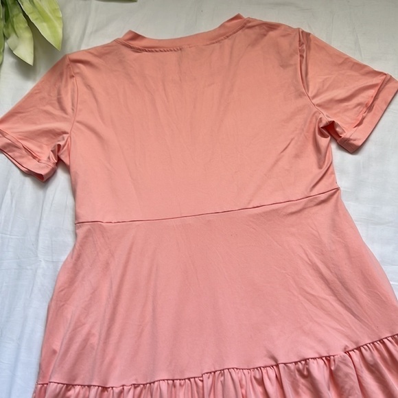 Casual Short Sleeve Crewneck Swing Flowy Tiered Dress with Pockets - Picture 9 of 10